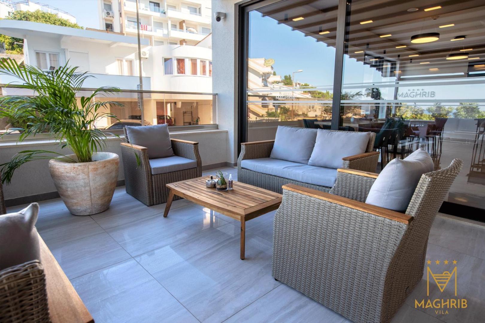 Maghrib Hotel Ulcinj Extérieur photo