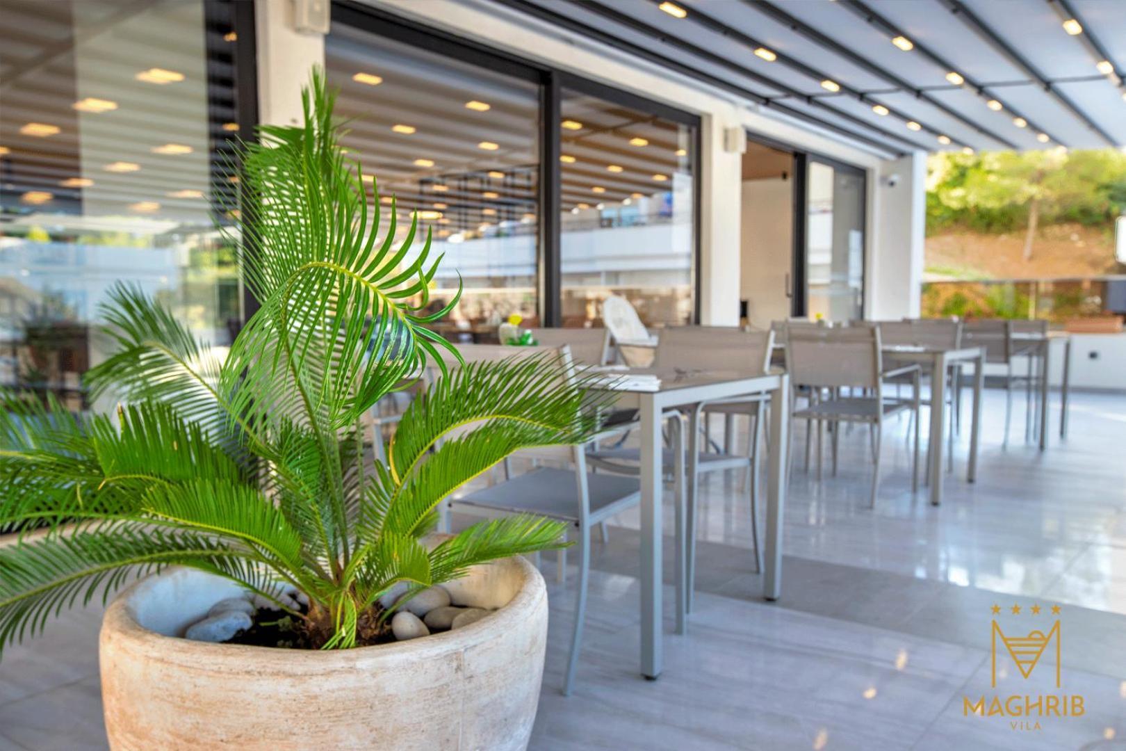 Maghrib Hotel Ulcinj Extérieur photo