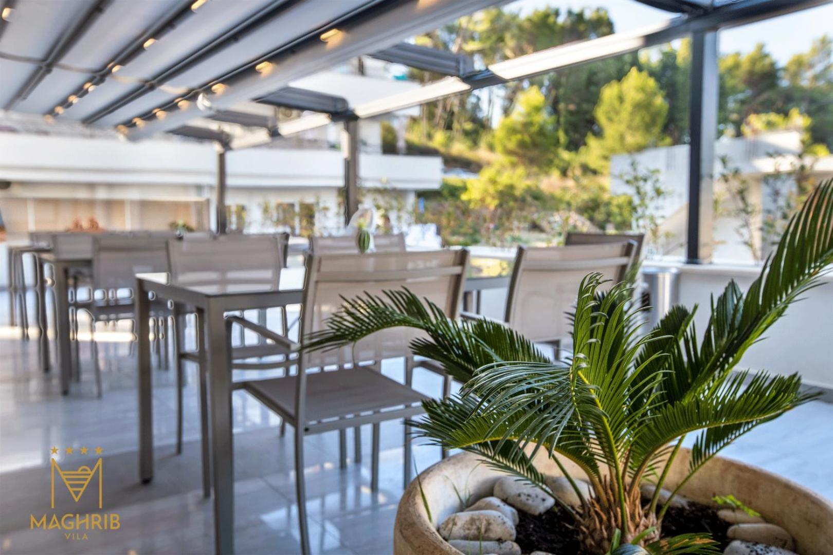 Maghrib Hotel Ulcinj Extérieur photo
