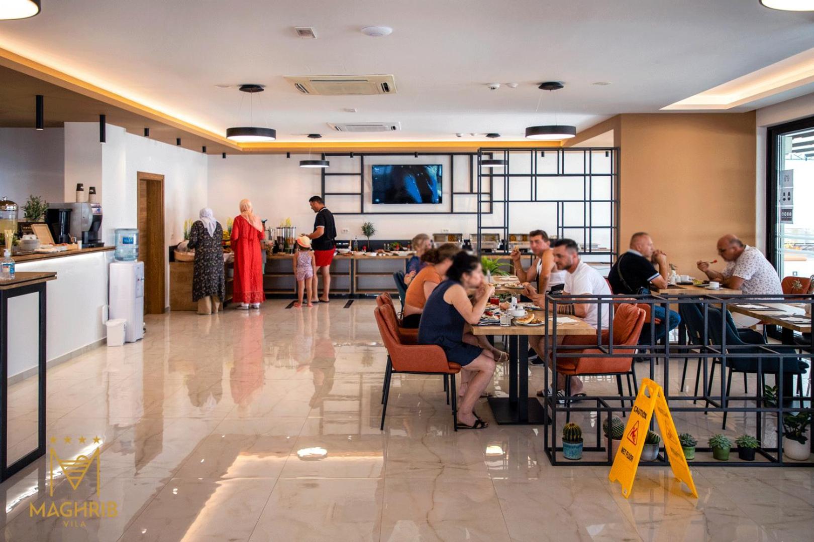 Maghrib Hotel Ulcinj Extérieur photo