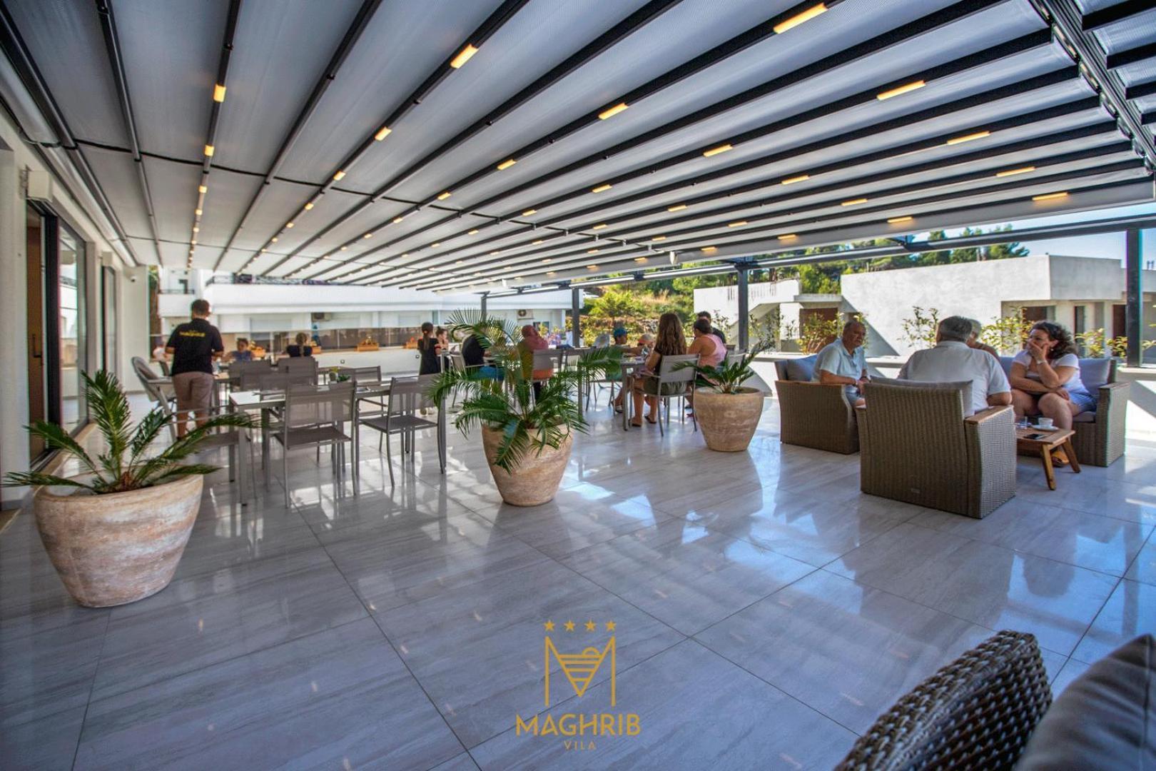 Maghrib Hotel Ulcinj Extérieur photo