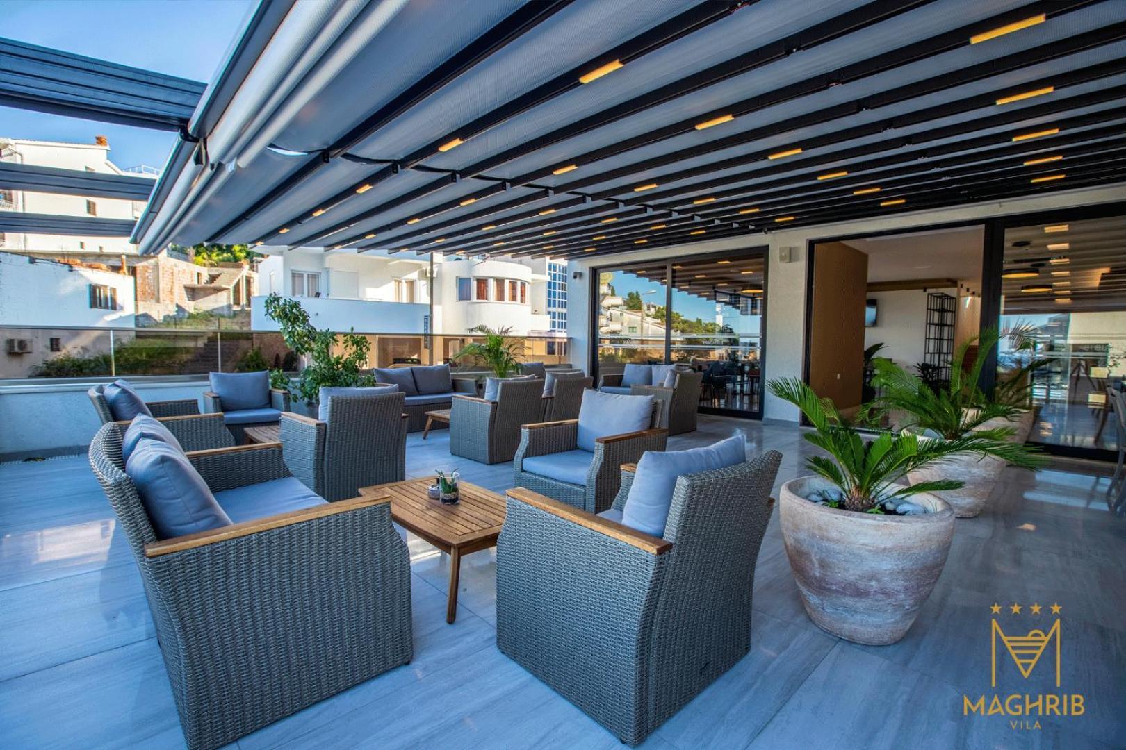 Maghrib Hotel Ulcinj Extérieur photo
