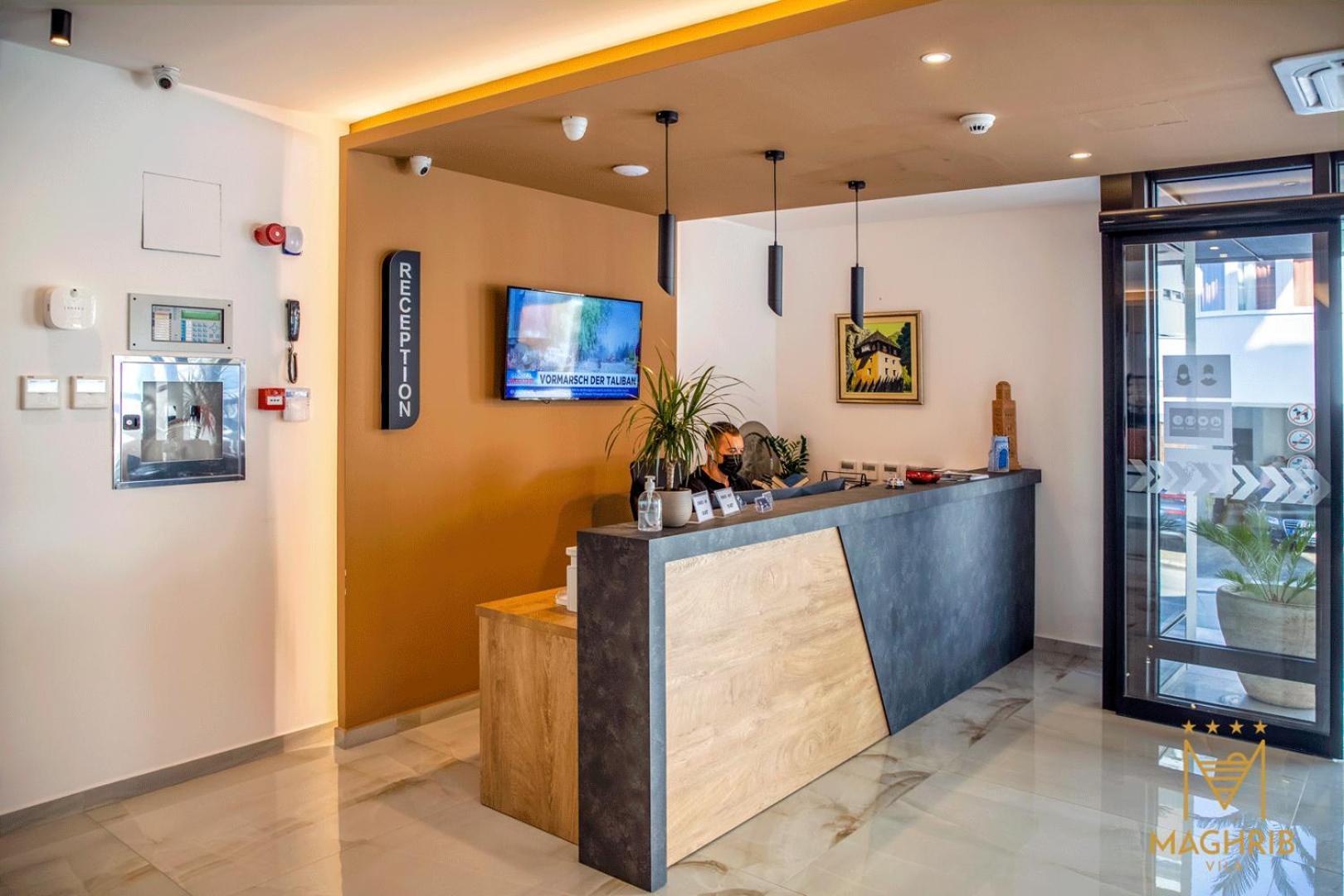 Maghrib Hotel Ulcinj Extérieur photo